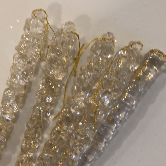 🎄 Vintage plastic wreath and  icicle ornaments clear with gold Noel bird qty 14 - Picture 2 of 5